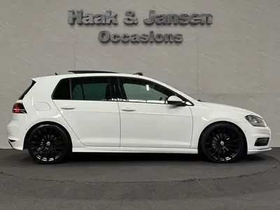 Volkswagen Golf - Thumbnail 8