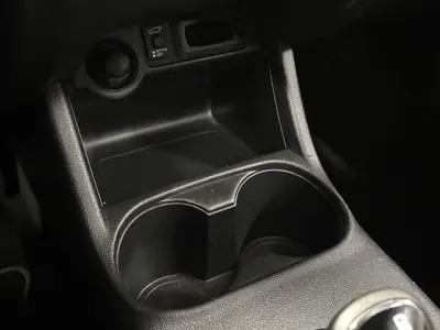 Mitsubishi Outlander - Thumbnail 17