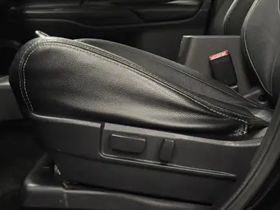 Mitsubishi Outlander - Thumbnail 27