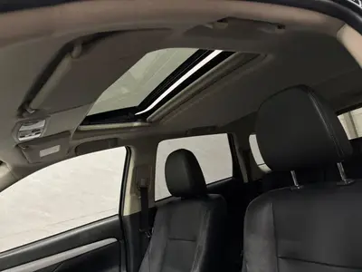 Mitsubishi Outlander - Thumbnail 9