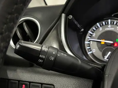 Suzuki Vitara - Thumbnail 22