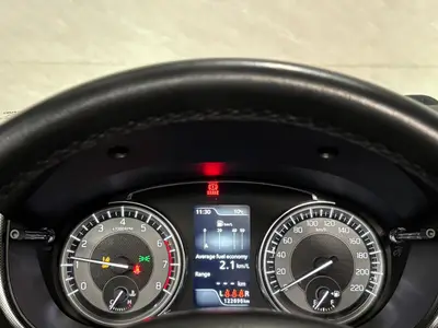 Suzuki Vitara - Thumbnail 25