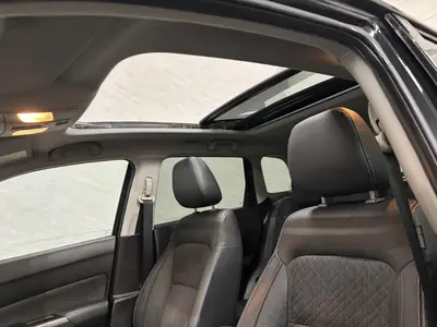 Suzuki Vitara - Thumbnail 9