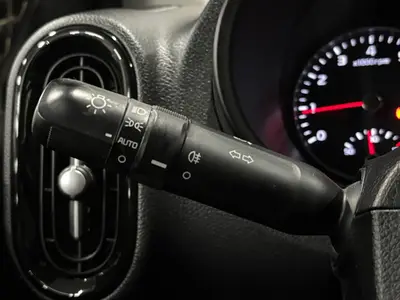 Kia Picanto - Thumbnail 23