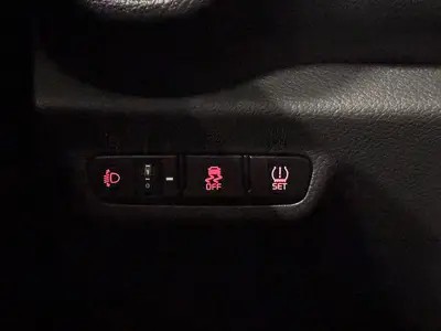 Kia Picanto - Thumbnail 25