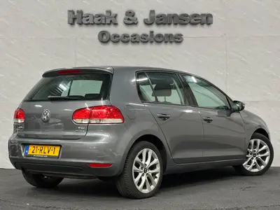 Volkswagen Golf - Thumbnail 4