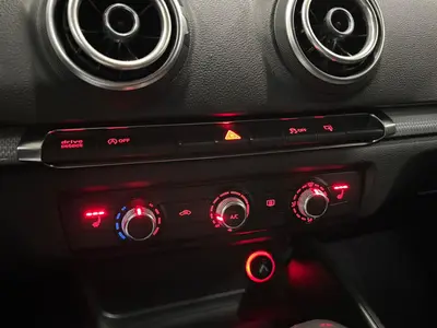 Audi A3 - Thumbnail 17