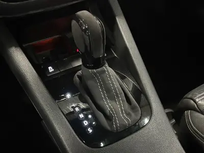 Volkswagen Scirocco - Thumbnail 19