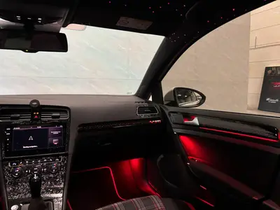 Volkswagen Golf - Thumbnail 13