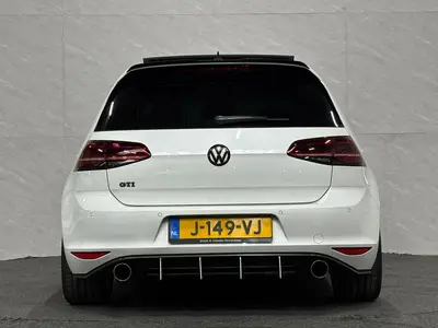 Volkswagen Golf - Thumbnail 7