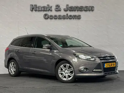 Ford Focus - Thumbnail 3
