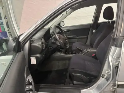 Subaru Impreza - Thumbnail 11