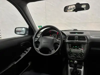 Subaru Impreza - Thumbnail 14