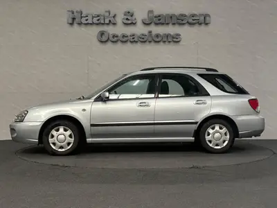 Subaru Impreza - Thumbnail 9