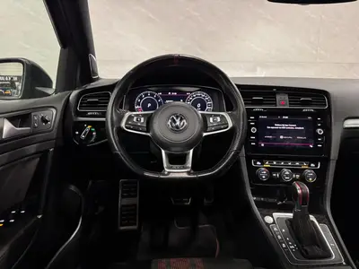 Volkswagen Golf - Thumbnail 15