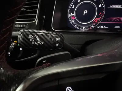 Volkswagen Golf - Thumbnail 25