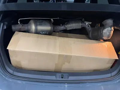 Volkswagen Golf - Thumbnail 31