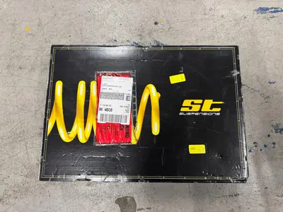 Volkswagen Golf - Thumbnail 32