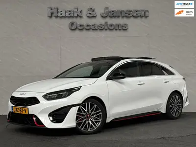 Kia ProCeed - Thumbnail 1