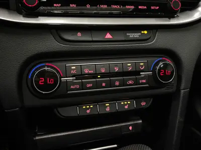 Kia ProCeed - Thumbnail 15