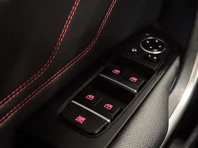 Kia ProCeed - Thumbnail 25