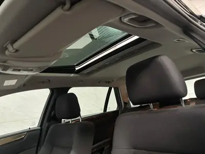 Mercedes-Benz E-Klasse - Thumbnail 9