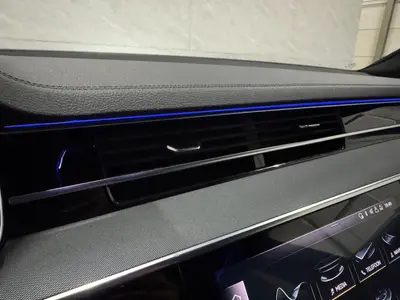 Audi A8 - Thumbnail 16