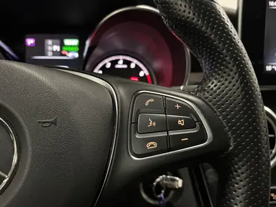 Mercedes-Benz C-Klasse - Thumbnail 19