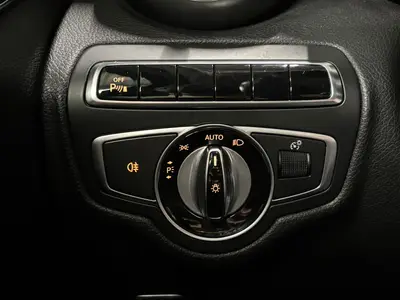 Mercedes-Benz C-Klasse - Thumbnail 22