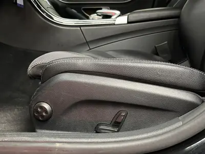 Mercedes-Benz C-Klasse - Thumbnail 25