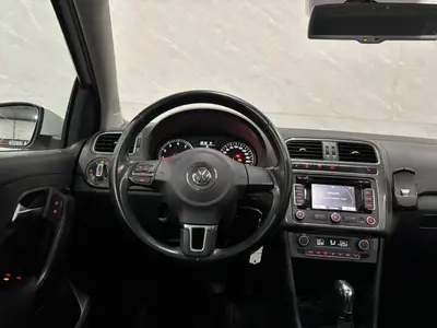 Volkswagen Polo - Thumbnail 16