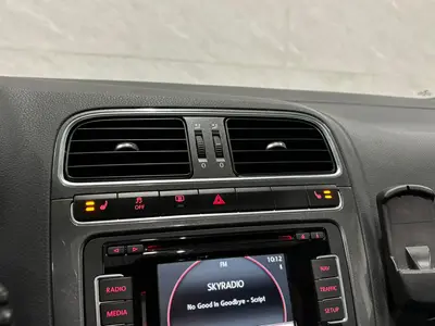 Volkswagen Polo - Thumbnail 17