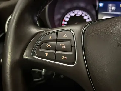 Mercedes-Benz GLC - Thumbnail 19