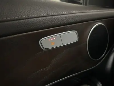 Mercedes-Benz GLC - Thumbnail 24