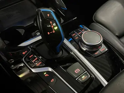 BMW iX3 - Thumbnail 20