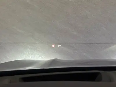 BMW iX3 - Thumbnail 26