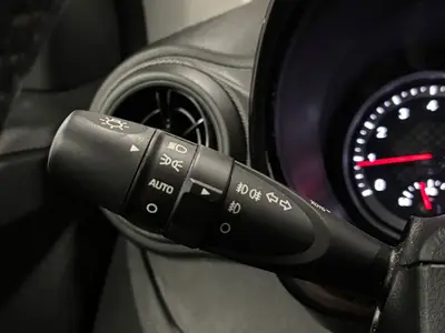 Hyundai i10 - Thumbnail 19