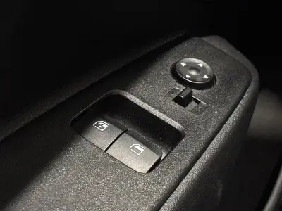 Hyundai i10 - Thumbnail 22