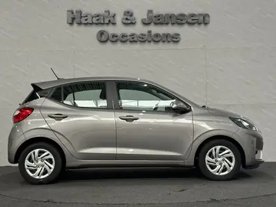 Hyundai i10 - Thumbnail 8