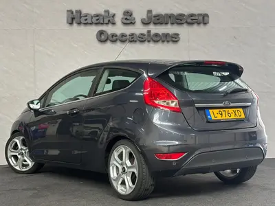 Ford Fiesta - Thumbnail 3