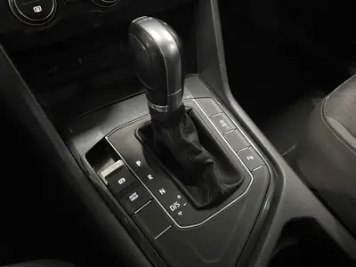 Volkswagen Tiguan - Thumbnail 18