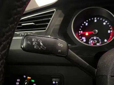 Volkswagen Tiguan - Thumbnail 22