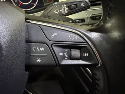 Audi Q7 - Thumbnail 22