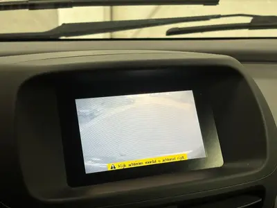 Nissan Almera Tino - Thumbnail 17