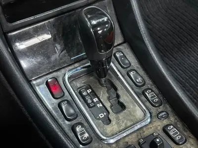 Mercedes-Benz CLK - Thumbnail 17