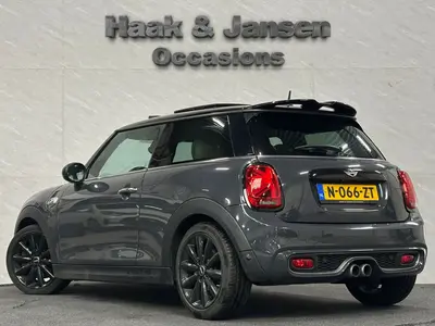 MINI Cooper S - Thumbnail 3