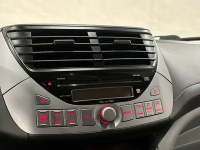 Suzuki Alto - Thumbnail 15