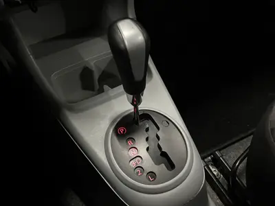 Suzuki Alto - Thumbnail 18