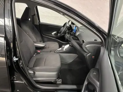 Toyota Yaris - Thumbnail 10