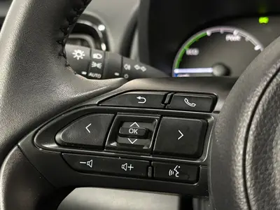 Toyota Yaris - Thumbnail 20